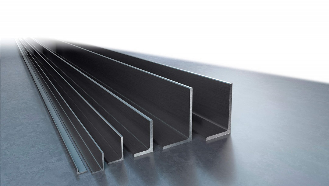 Уголок неравнополочный в Марьине Горке